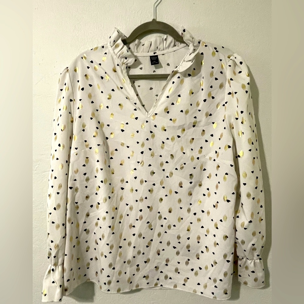 Black - white- gold speckled Shein blouse
